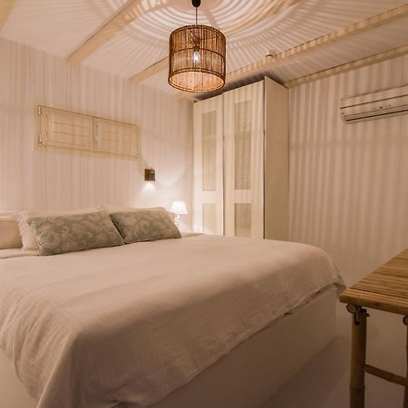 Eden View Suites & Villas Platys Gialos  ภายนอก รูปภาพ