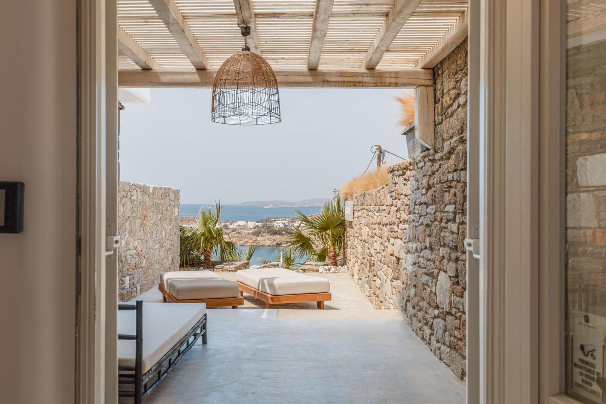 Eden View Suites & Villas Platys Gialos  ภายนอก รูปภาพ
