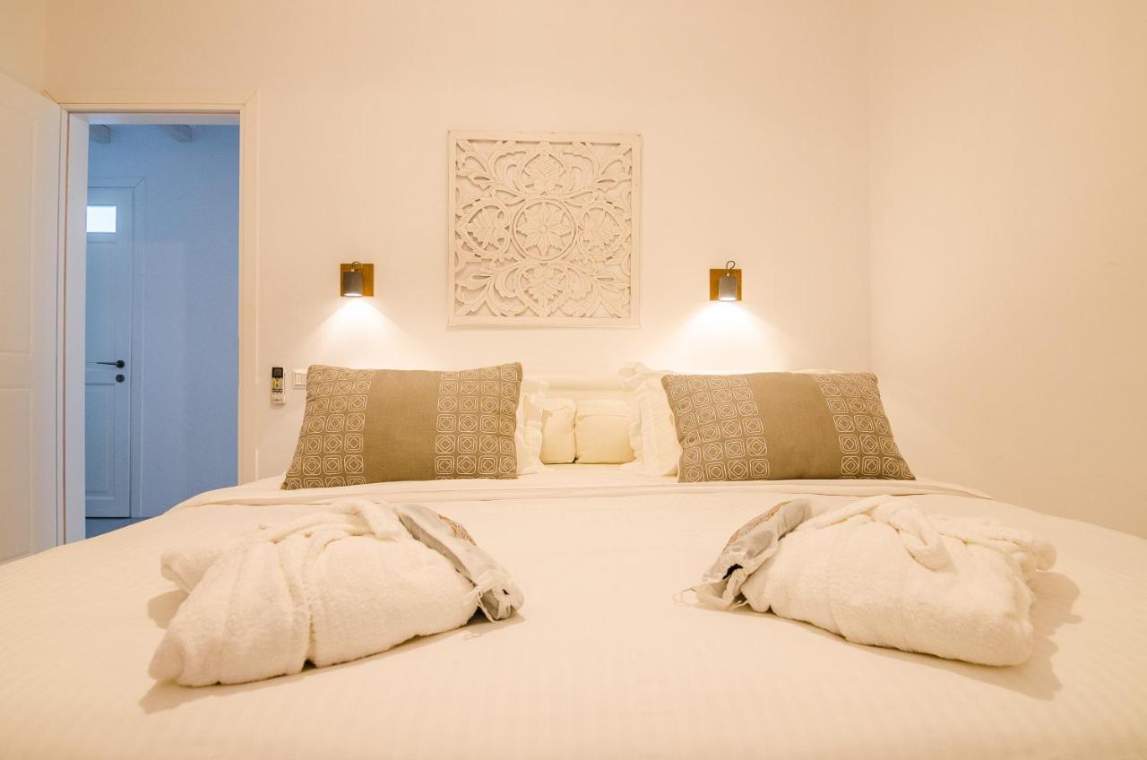 Eden View Suites & Villas Platys Gialos  ภายนอก รูปภาพ