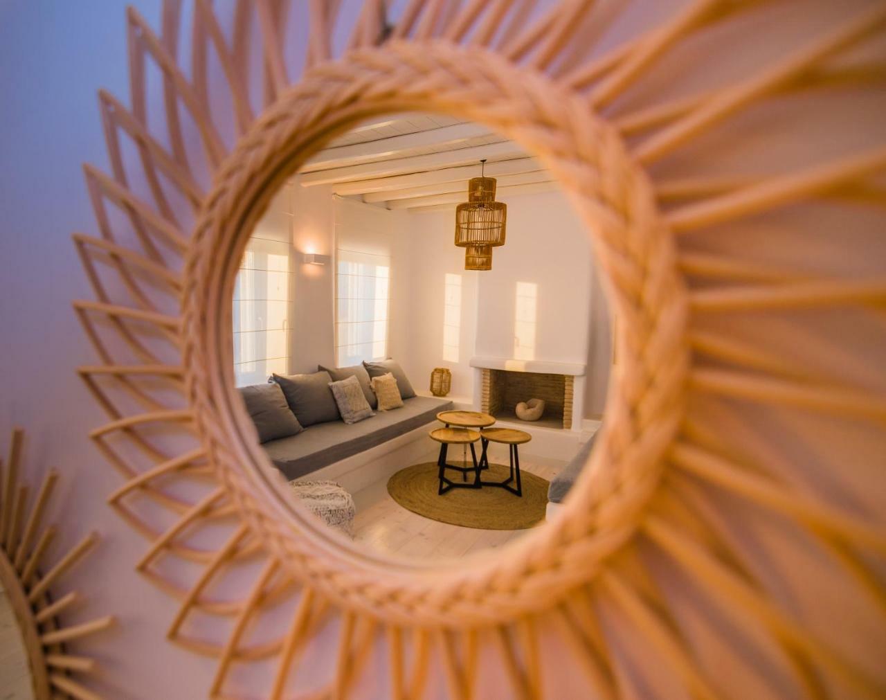 Eden View Suites & Villas Platys Gialos  ภายนอก รูปภาพ